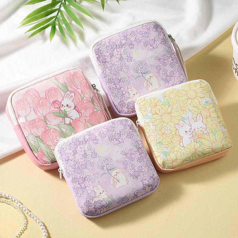 Travel Accessories Pouch For Women - Sanatsal Hijyenik Pedler Çantası, Kadınlar için