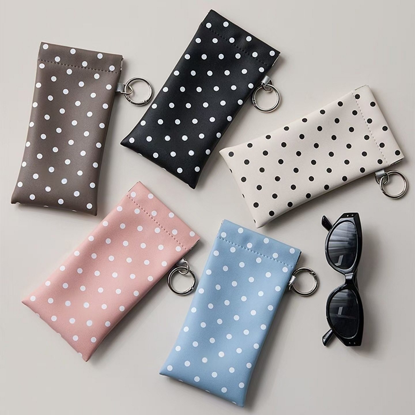 1 adet Puantiyeli Gözlük Kılıf - Travel Accessories Pouch For Women incelemesi ve fiyatı
